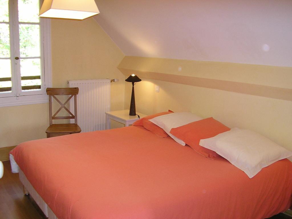 Maison Aux Iris Challes-les-Eaux Room photo